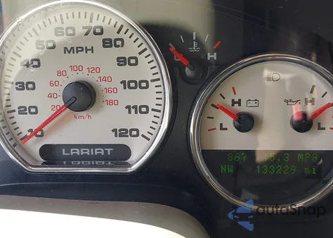 2006 Ford F-150 Lariat/Xlt from USA, damaged, VIN 1FTPW12506KD77470